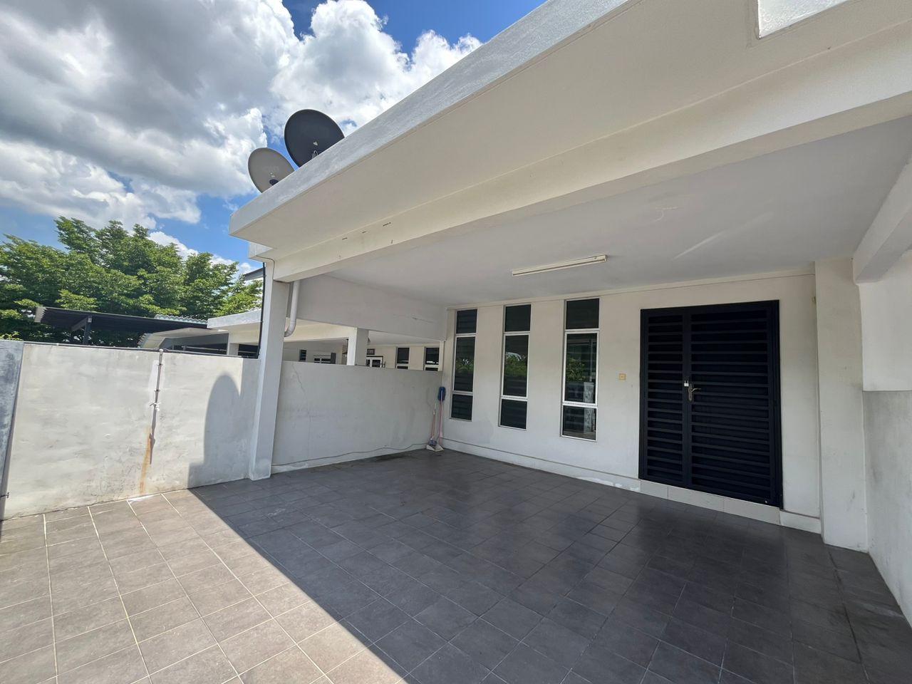 Freehold Double Storey Bangi Avenue 1, Bangi - photo 2