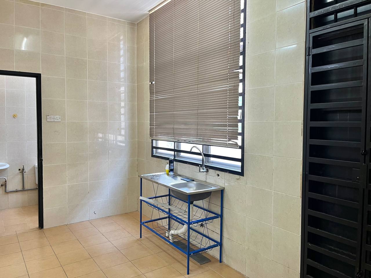 Freehold Double Storey Bangi Avenue 1, Bangi - photo 8