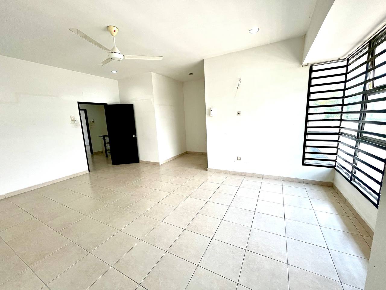 Freehold Double Storey Bangi Avenue 1, Bangi - photo 12