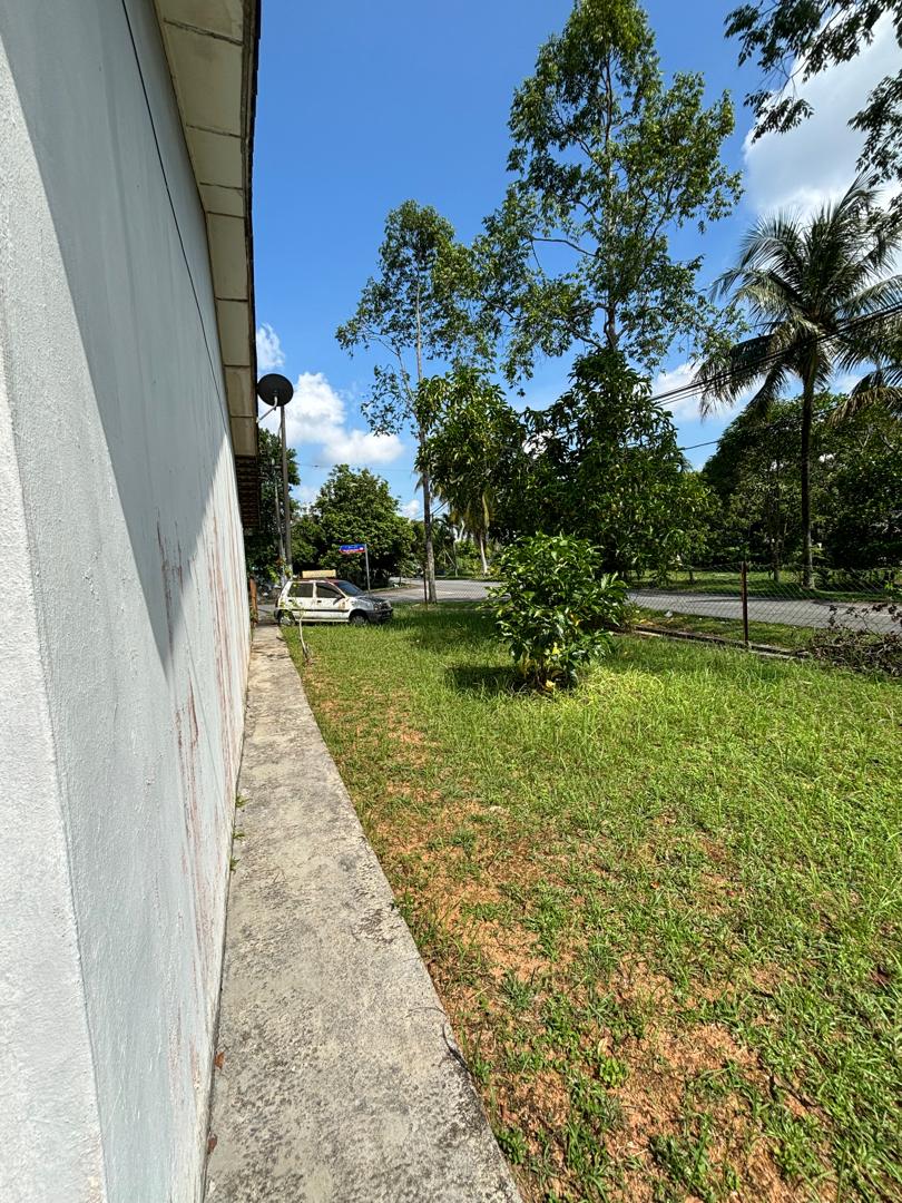 Corner Lot Single Storey Tmn Kota Jaya Kota Tinggi - photo 6