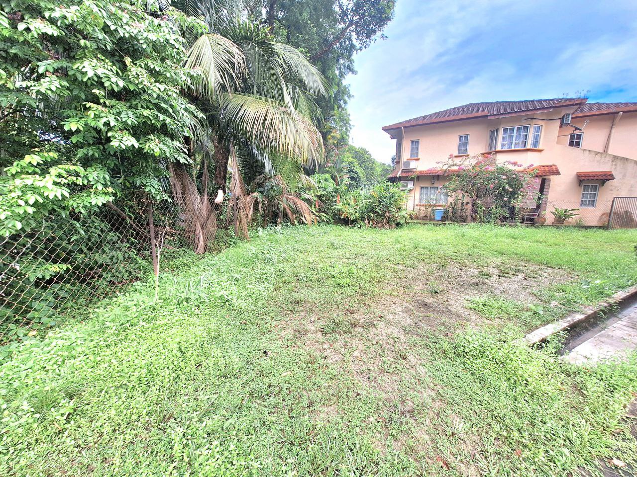 Corner Lot 2 Storey Anggerik Aranda Kota Kemuning - photo 3