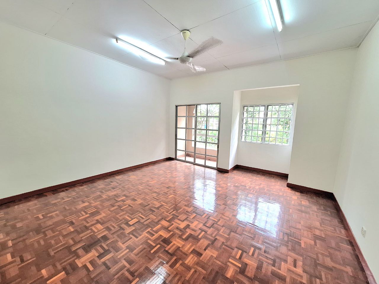 Corner Lot 2 Storey Anggerik Aranda Kota Kemuning - photo 13