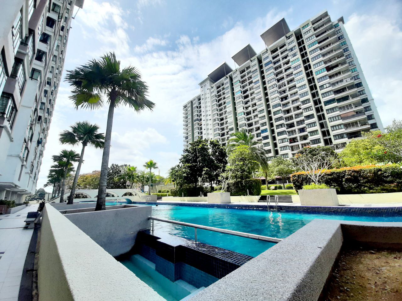 Furnished with Balcony Condo One Damansara Damai - photo 2