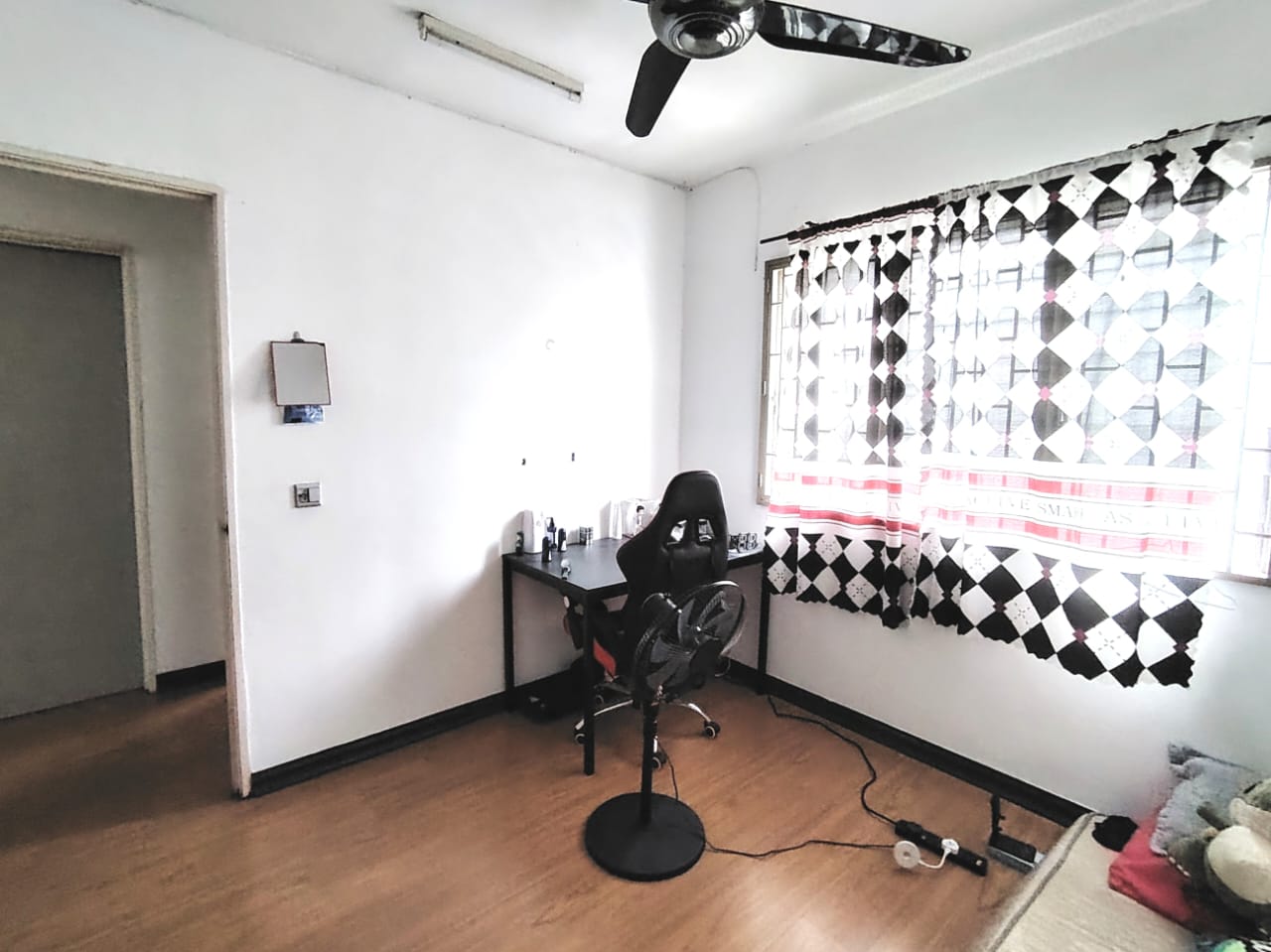 Level 2 Renovated Pangsapuri Seroja Setia Alam - photo 10