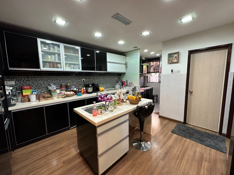 Renovated Double Storey-Linked Corner, Setia Indah - photo 7