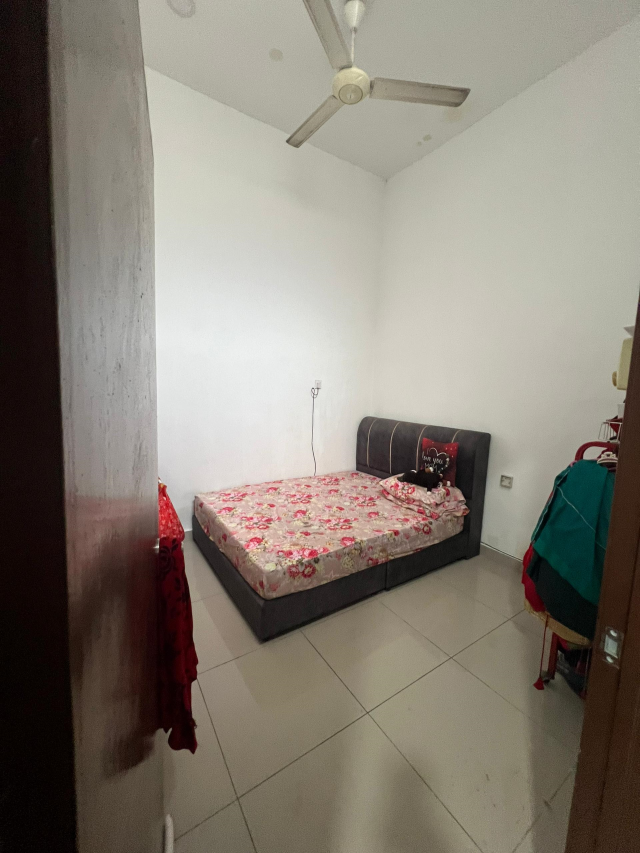 Freehold Renovated Single Storey Tmn Sentosa Klang - photo 10