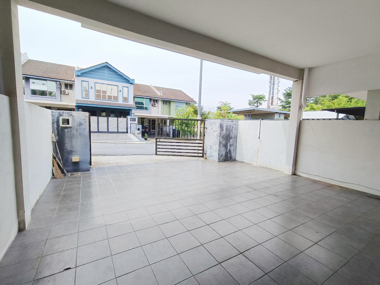 Double Storey Terrace Bangi Avenue 1 Bangi - photo 3