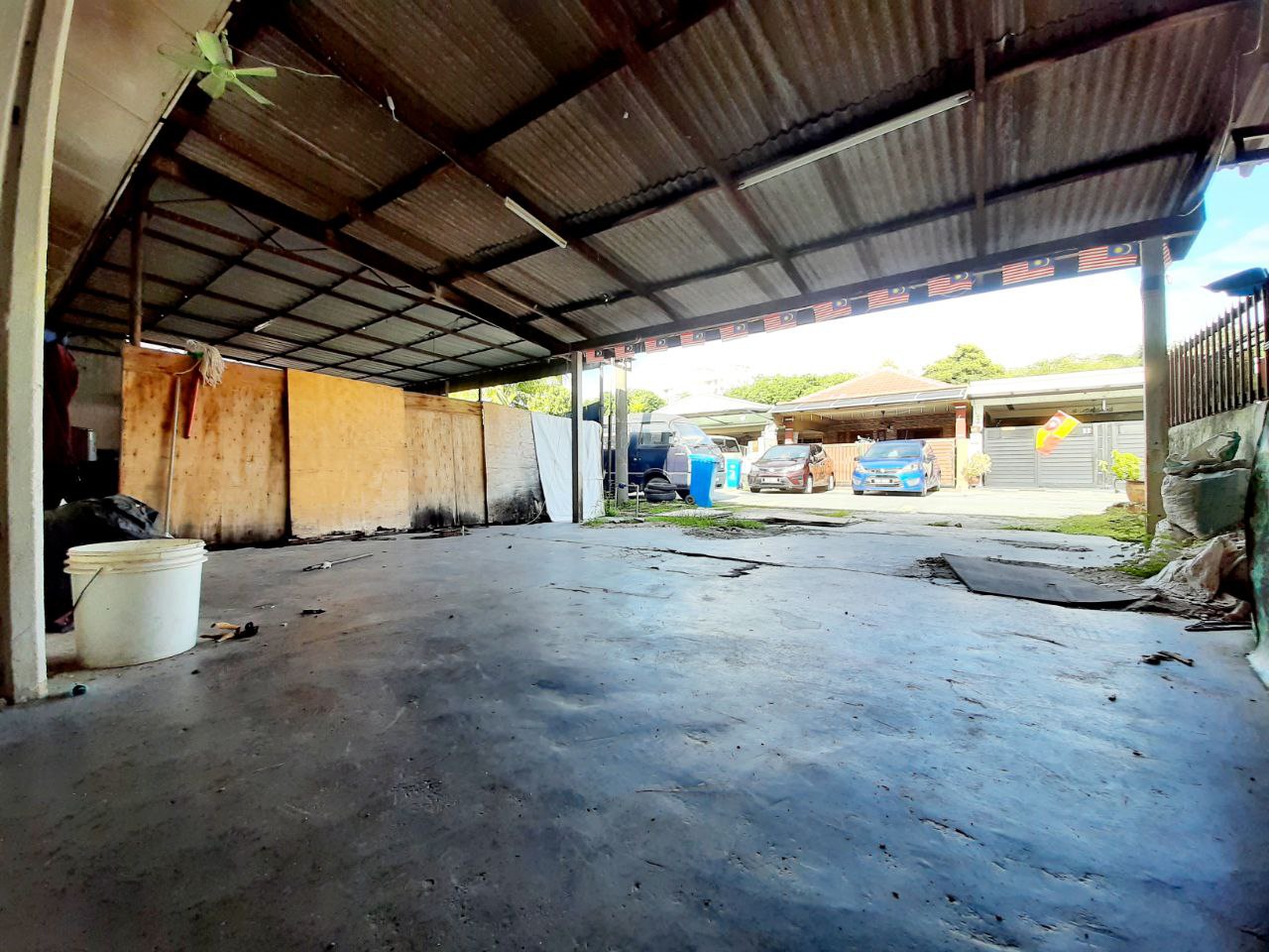 Single Storey Terrace Seksyen 24, Shah Alam - photo 3
