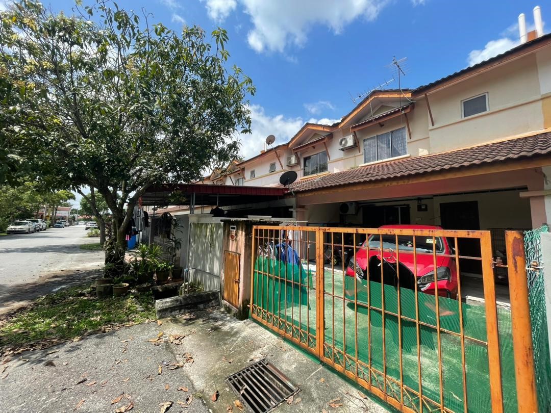 Facing Open Double Storey Bandar Saujana Putra Sp7 - photo 3