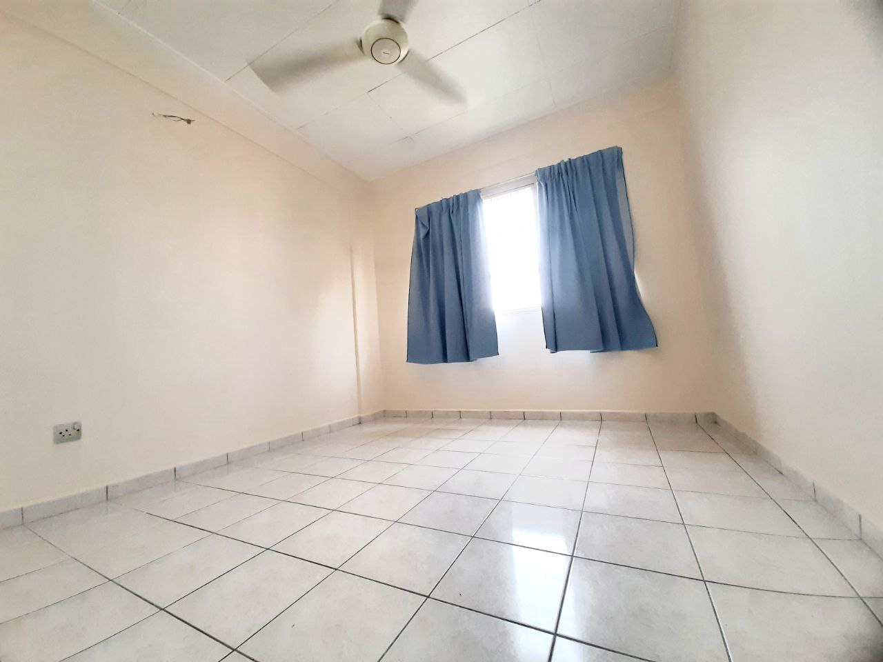 Pangsapuri Seri Palma Desa Latania Seksyen 36 Shah - photo 10