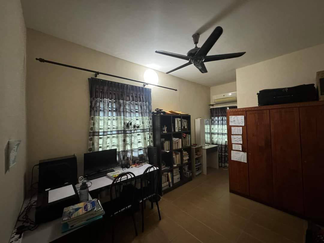 Double Storey Semi D Cluster Tmn Klebang Ria Chemo - photo 7