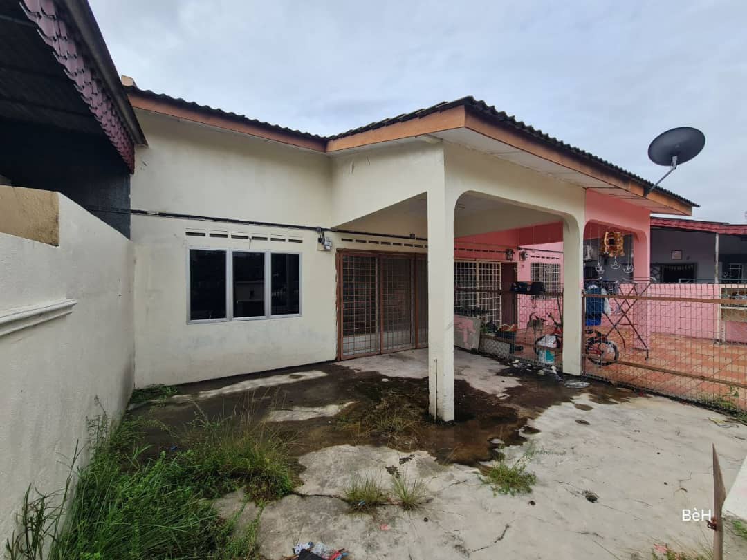 Extra Land Back 1 Storey Tmn Bayu Pekan Meru Klang - photo 2