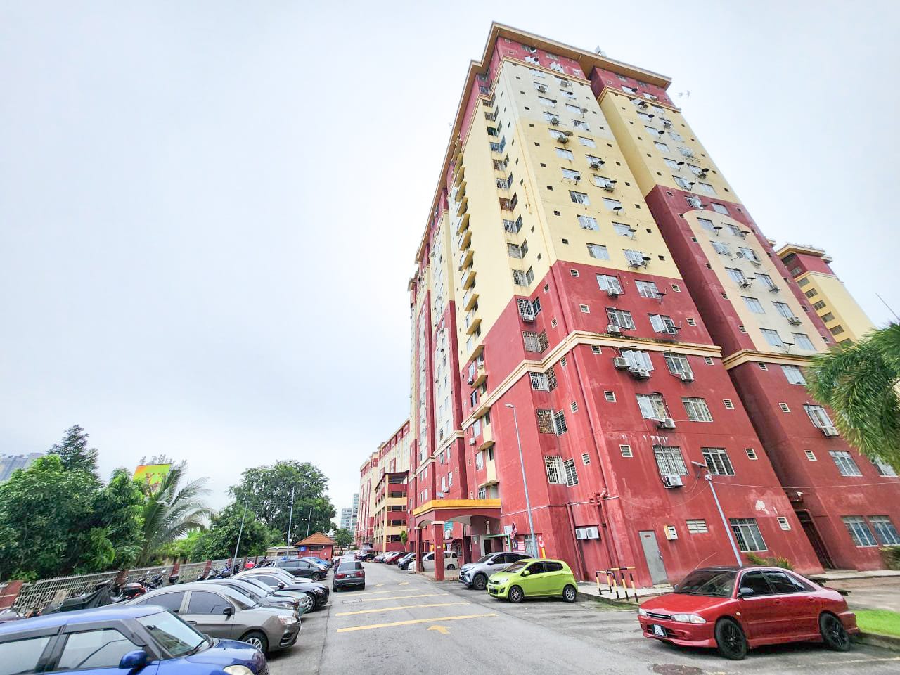 Murah Mentari Court Apartment Petaling Jaya - photo 2