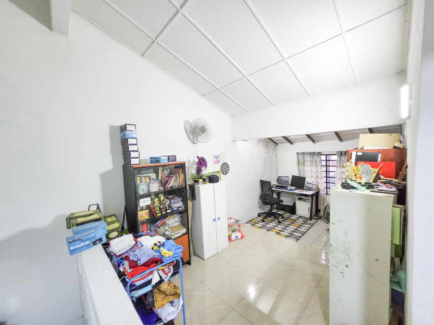 End Lot Double Storey Tmn Bunga Negara Shah Alam - photo 11