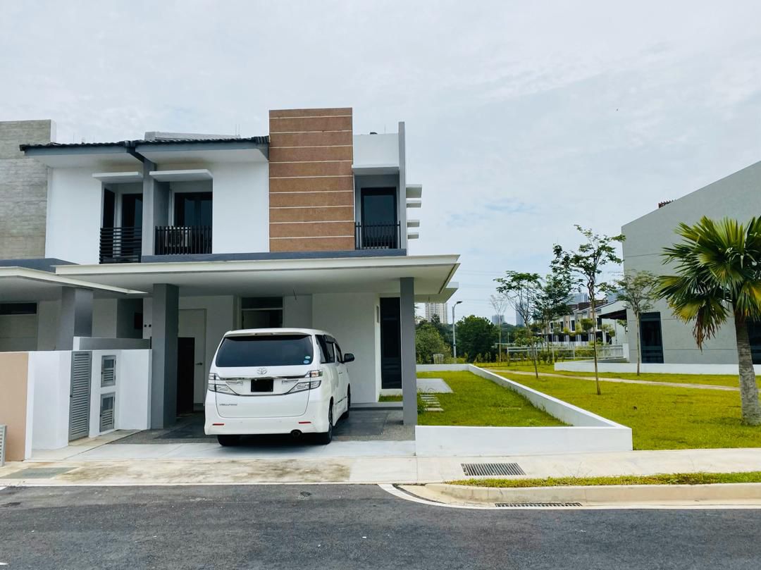 CLot  Facing Lake 2 Storey Presint 12 Putrajaya - photo 3