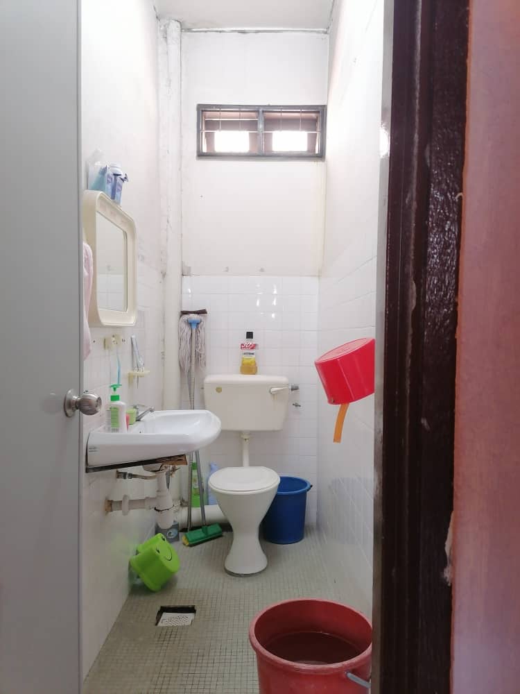 Double Storey Taman Medan Petaling Jaya - photo 10
