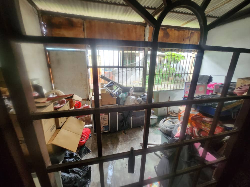 Low Cost 2 Storey Tmn Teluk Gedung Indah Port Klan - photo 5