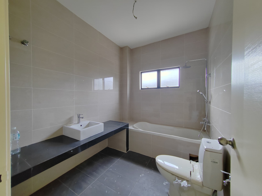 Semi D 2 Storey Nusa Rhu, Seksyen U10, Shah Alam - photo 11