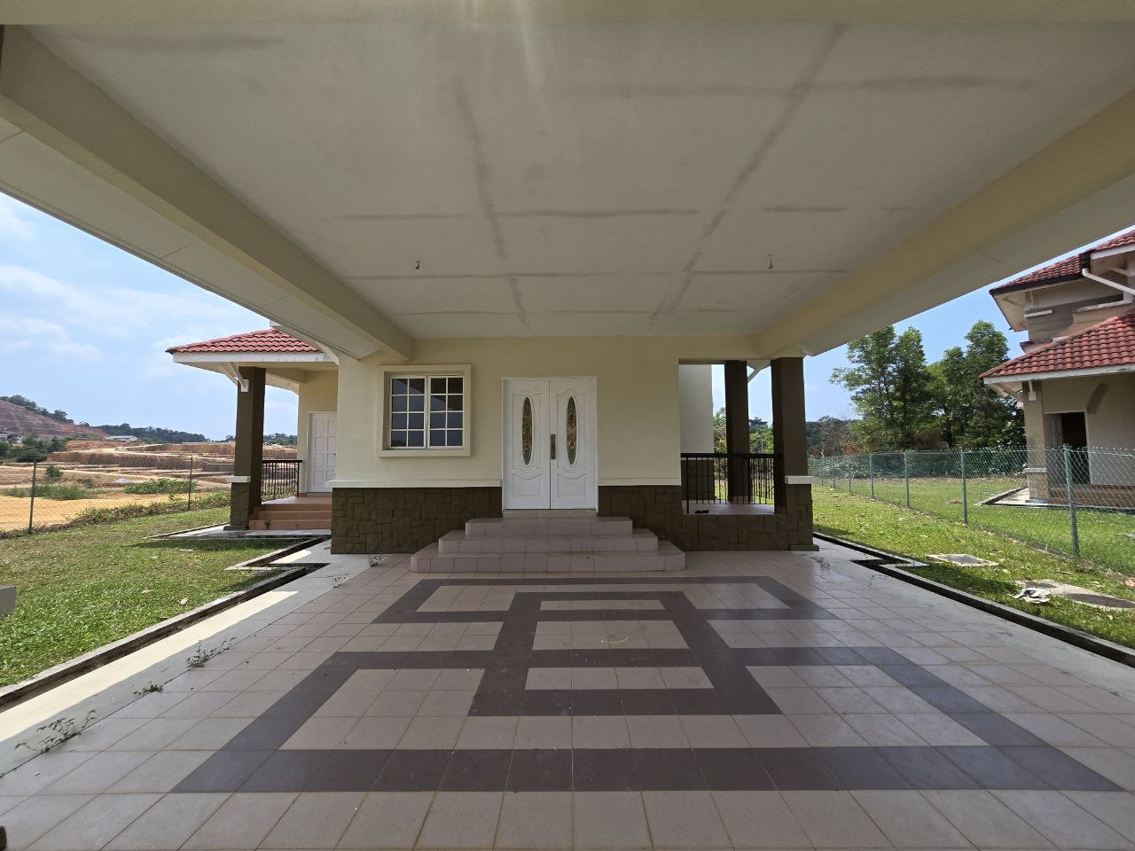 Bungalow Double Storey Tmn Desa Anjung Puta, Kajan - photo 2