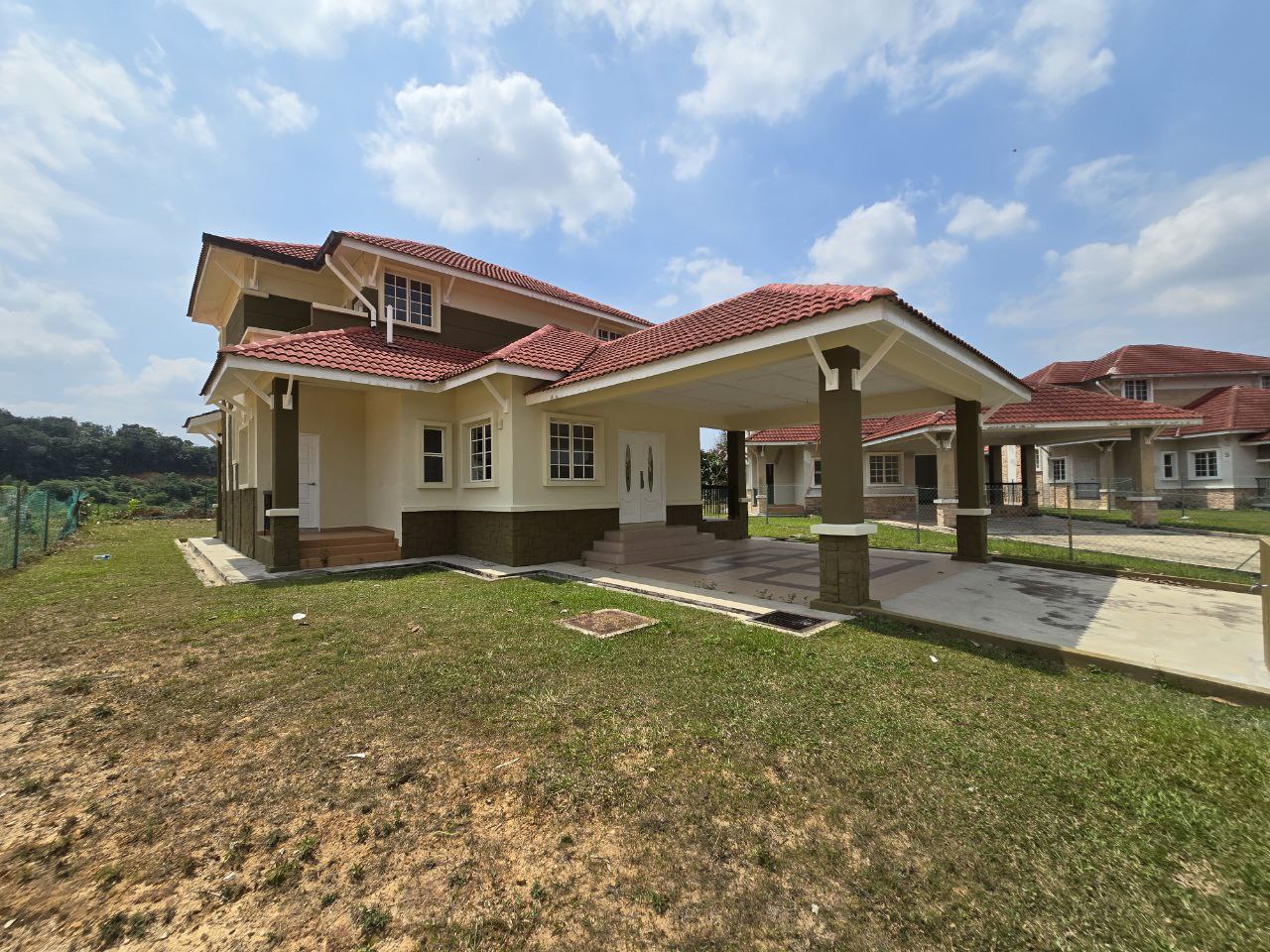 Bungalow Double Storey Tmn Desa Anjung Puta, Kajan - photo 4