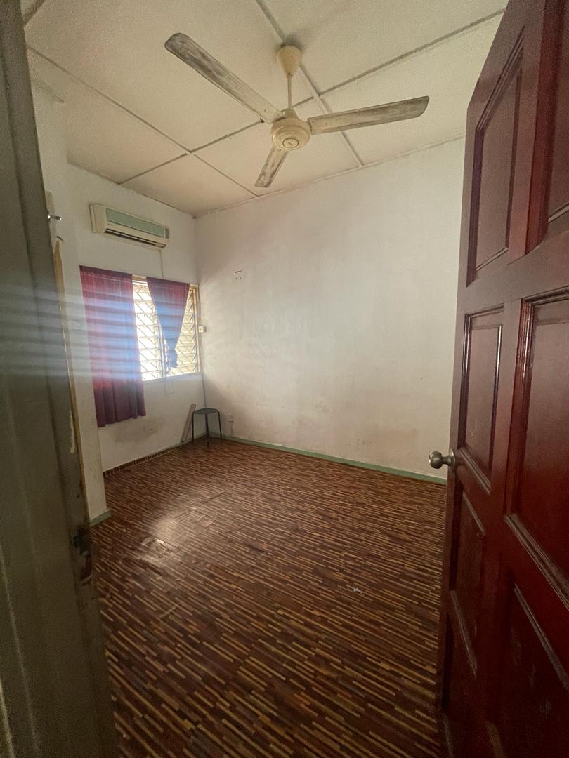 Freehold Double Storey Tmn Jasmine Kajang - photo 13