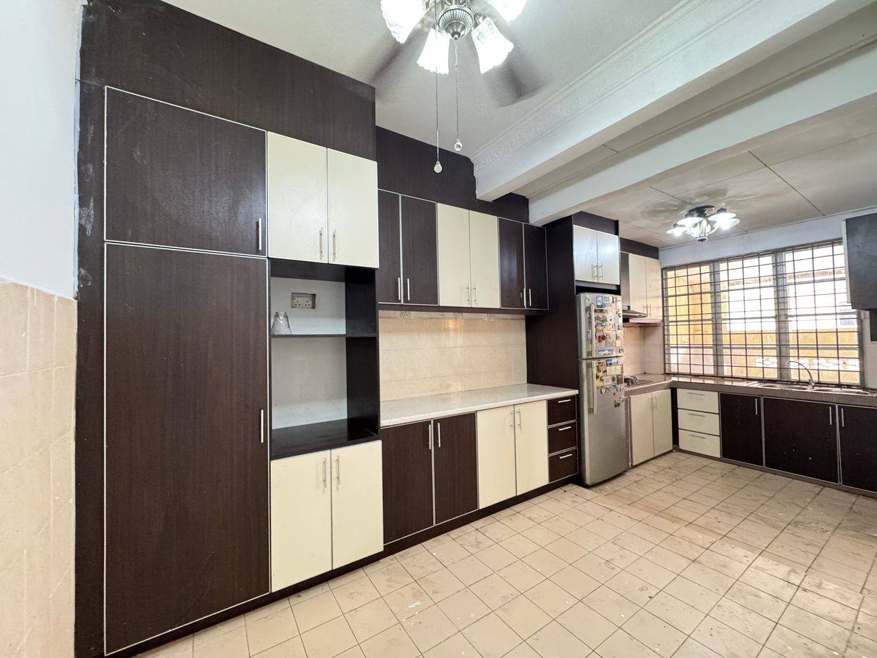 Facing Open Spacious Land Double Storey Tasik Prim - photo 8