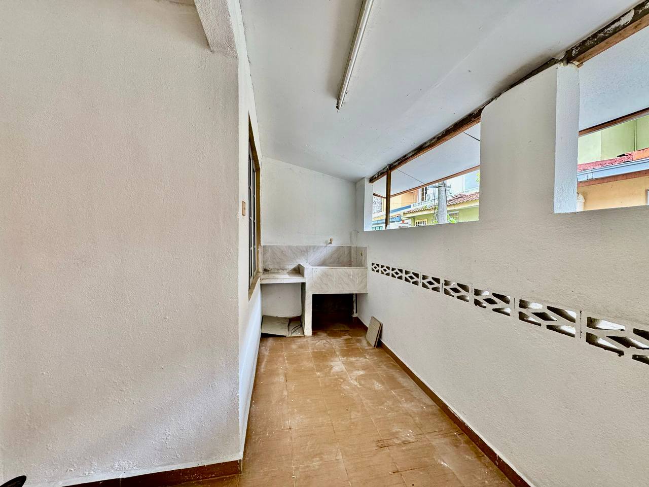 Facing Open Spacious Land Double Storey Tasik Prim - photo 11