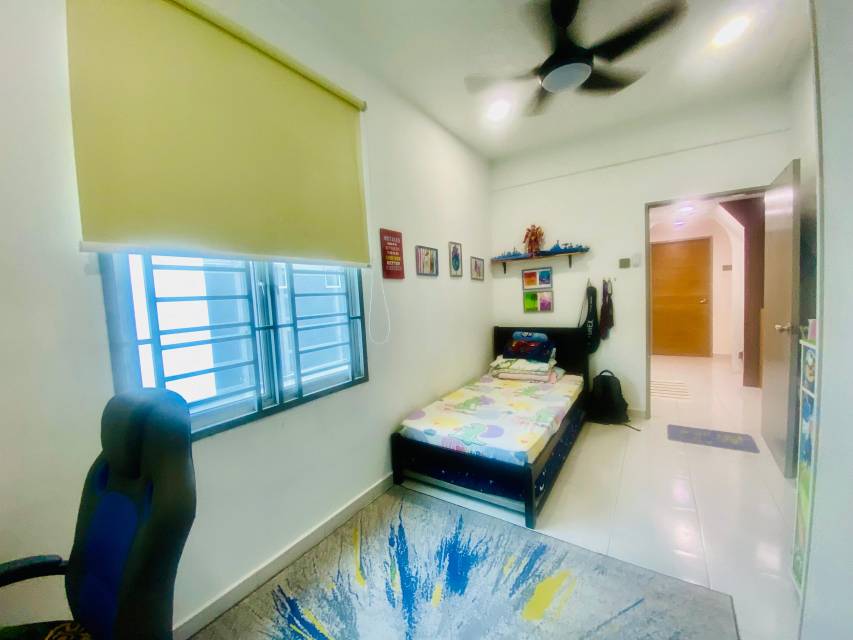 Renovated Single Storey Jln Balam Tmn Bentara Tpg - photo 10