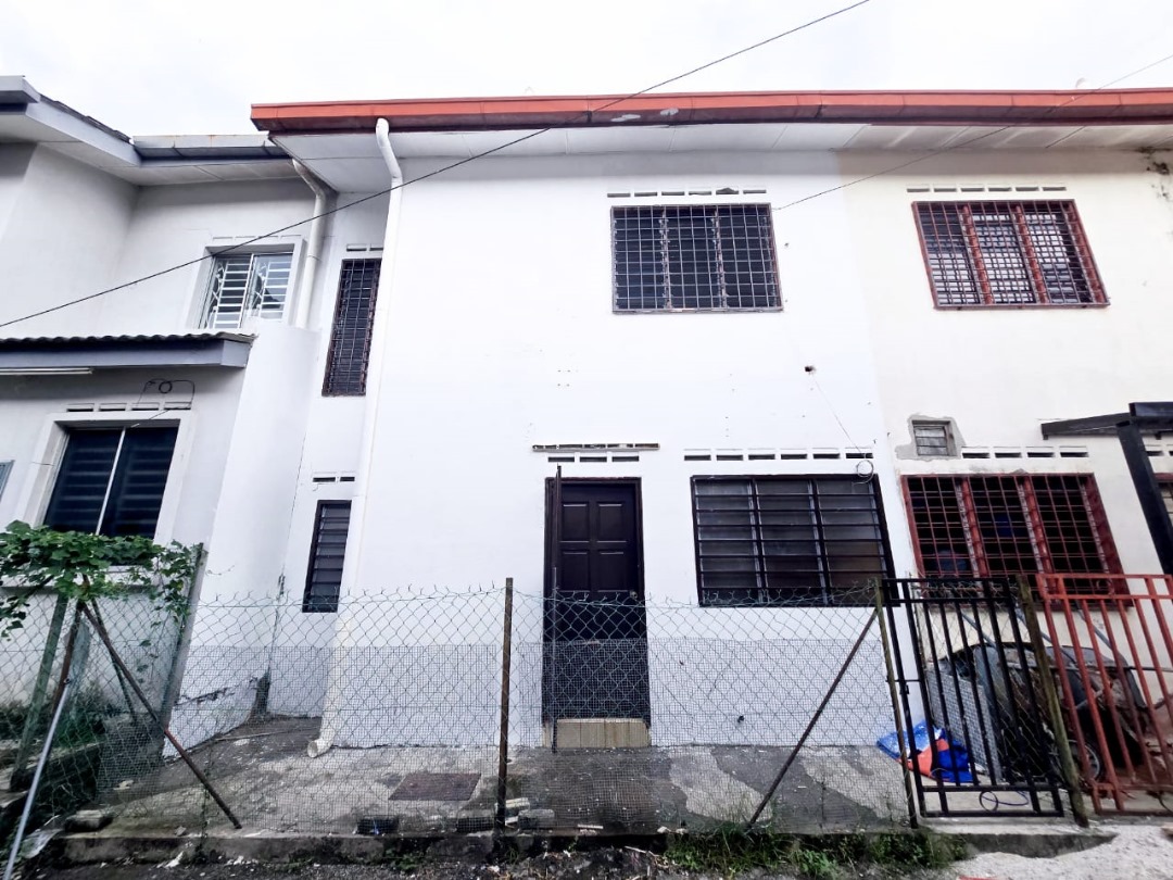 Refurbished 2 Storey Taman Telok, Telok Panglima - photo 11