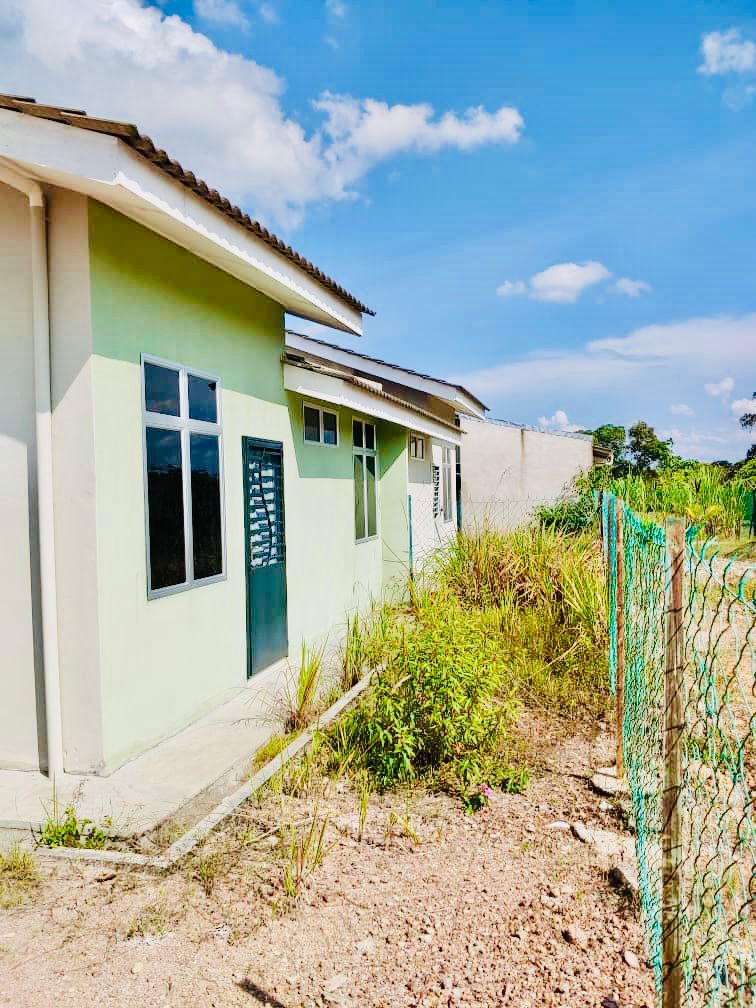 Corner Lot Tanah Luas Single Storey Tmn Seri Belen - photo 3