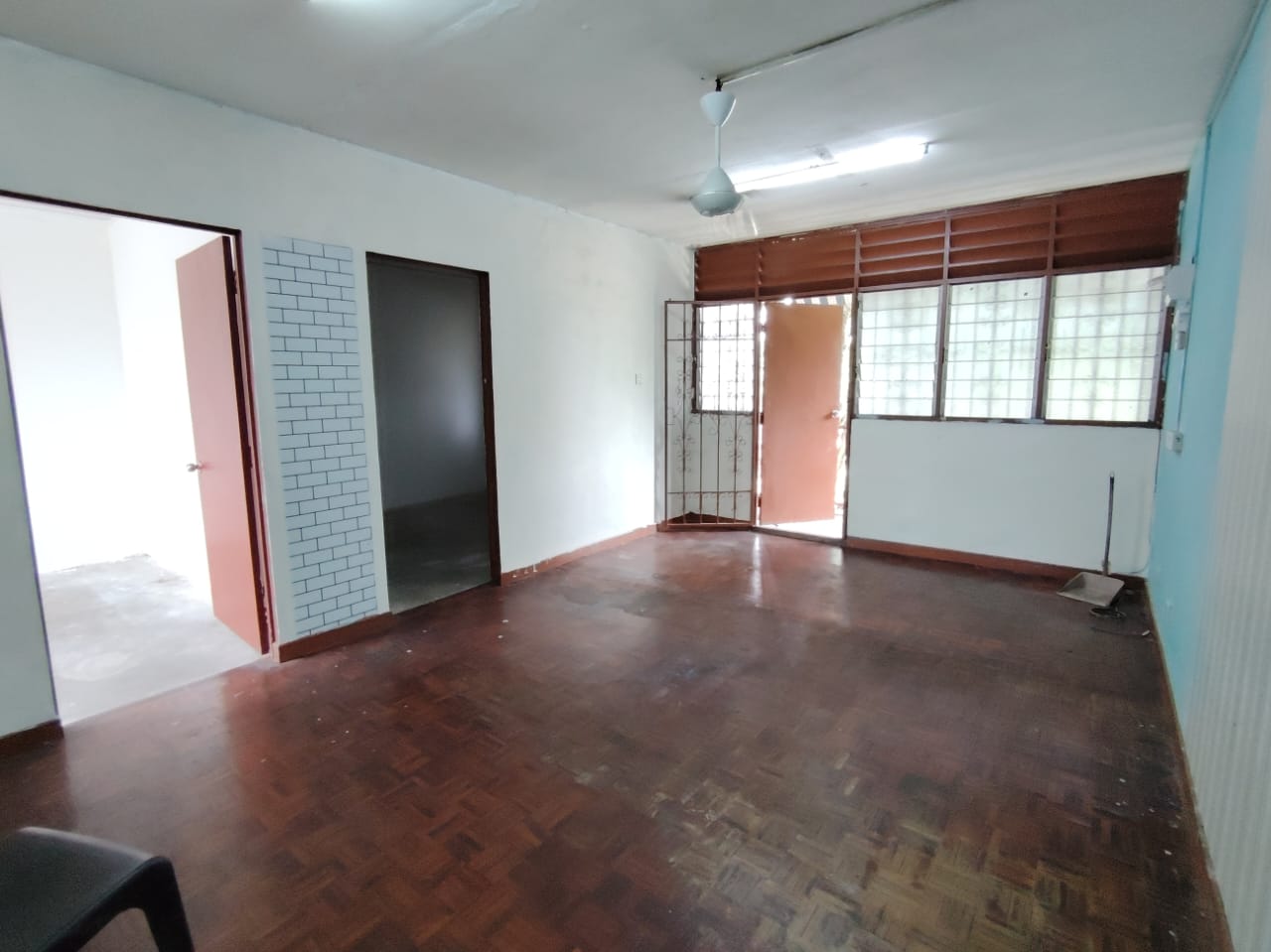 Level 3, 3 Bilik Flat Pkns Seksyen 6 Shah Alam - photo 4