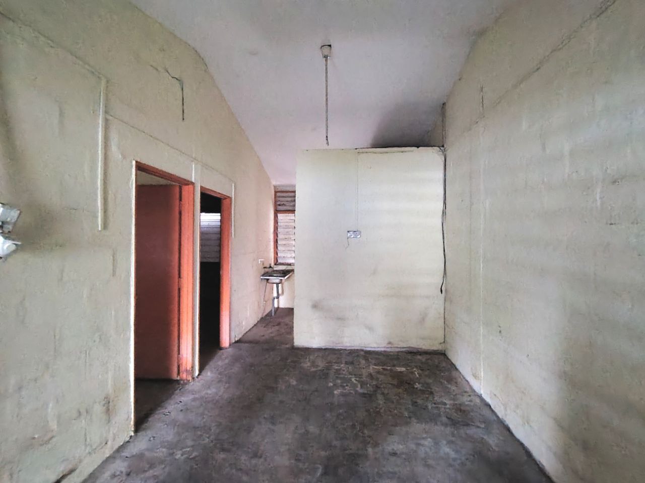 Freehold Double Storey Bandar Mahkota Banting - photo 2