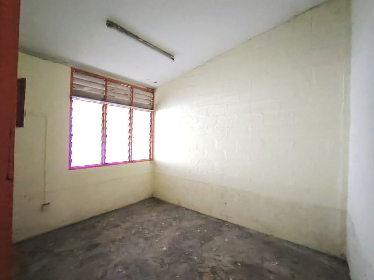 Freehold Double Storey Bandar Mahkota Banting - photo 4