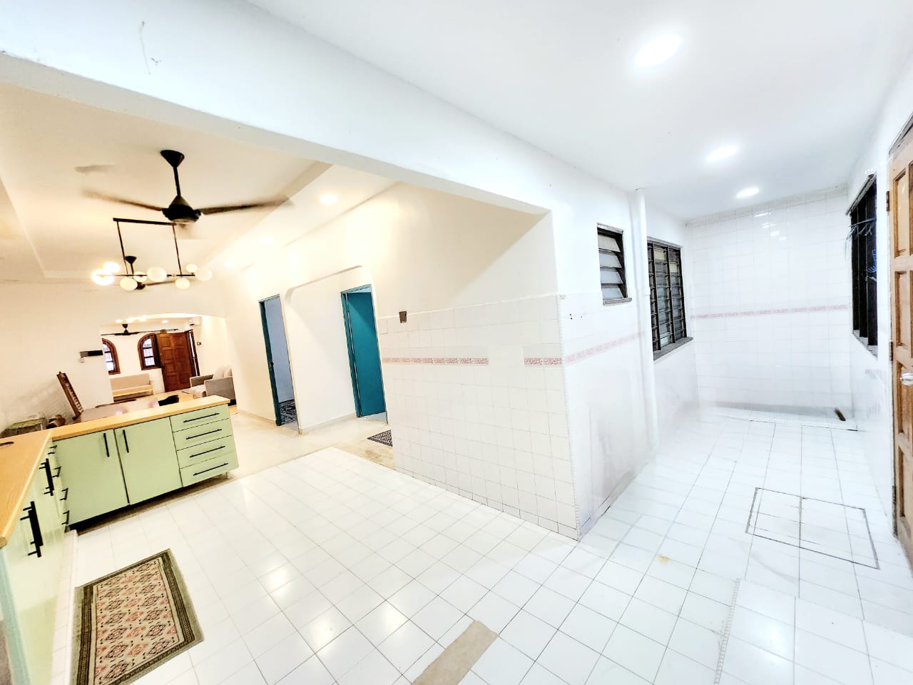 Furnished 1 Storey with Pool Seksyen 18 Shah Alam - photo 8