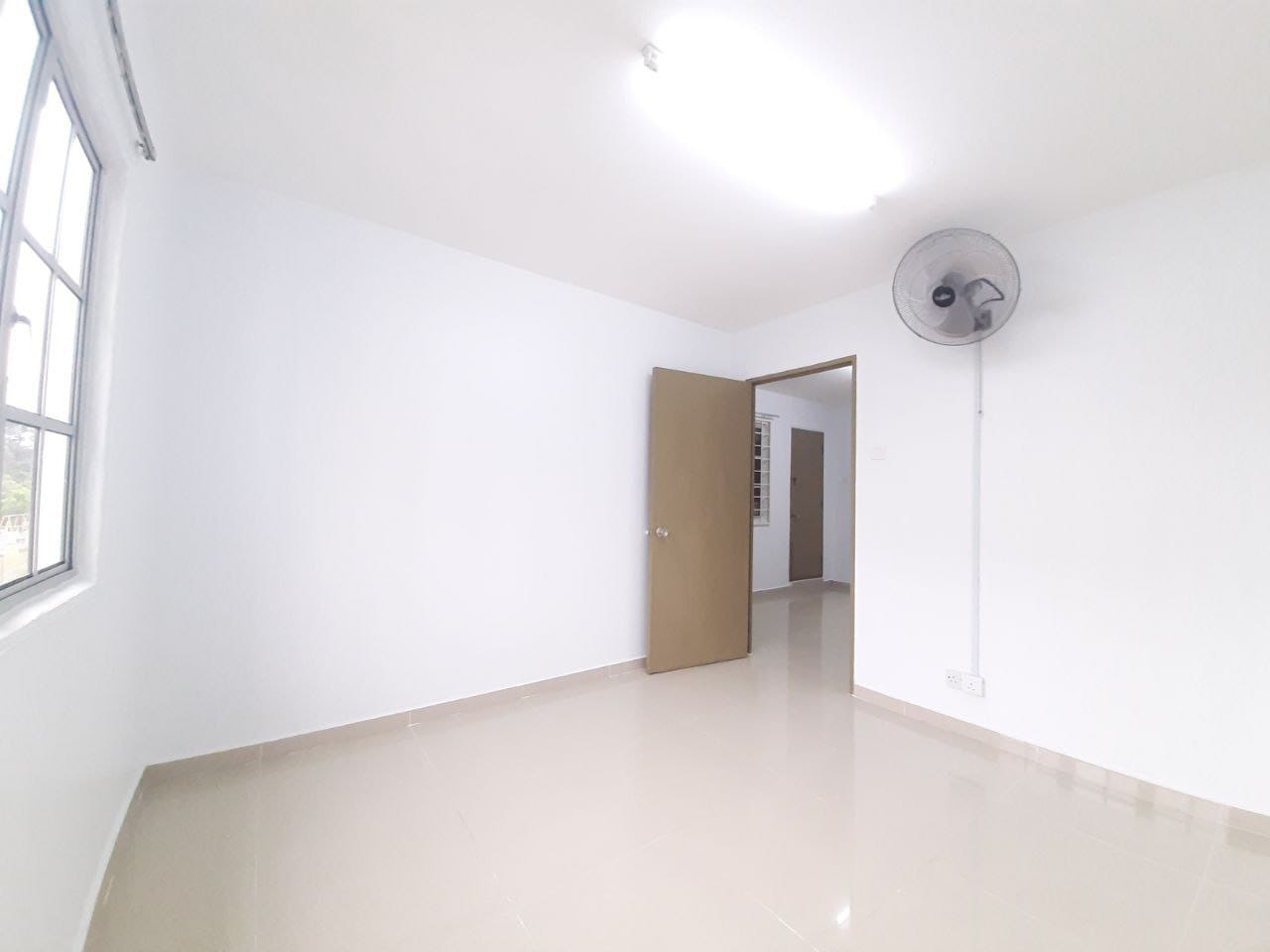 Cantik Level 3 Flat Kelumpuk Melati Setiawangsa Kl - photo 6