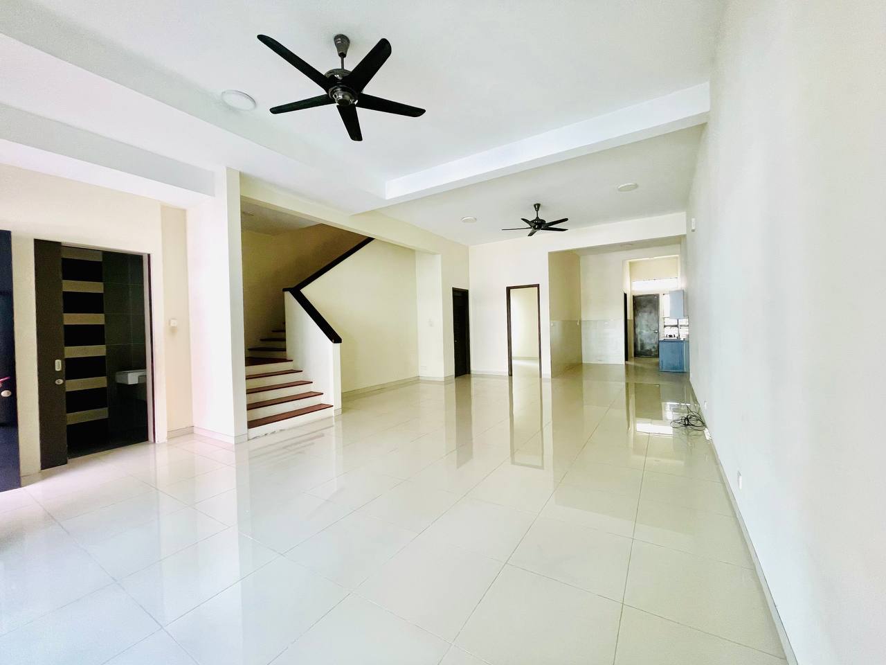 5r6b Double Storey Superlink Pentas 3 Alam Impian - photo 2