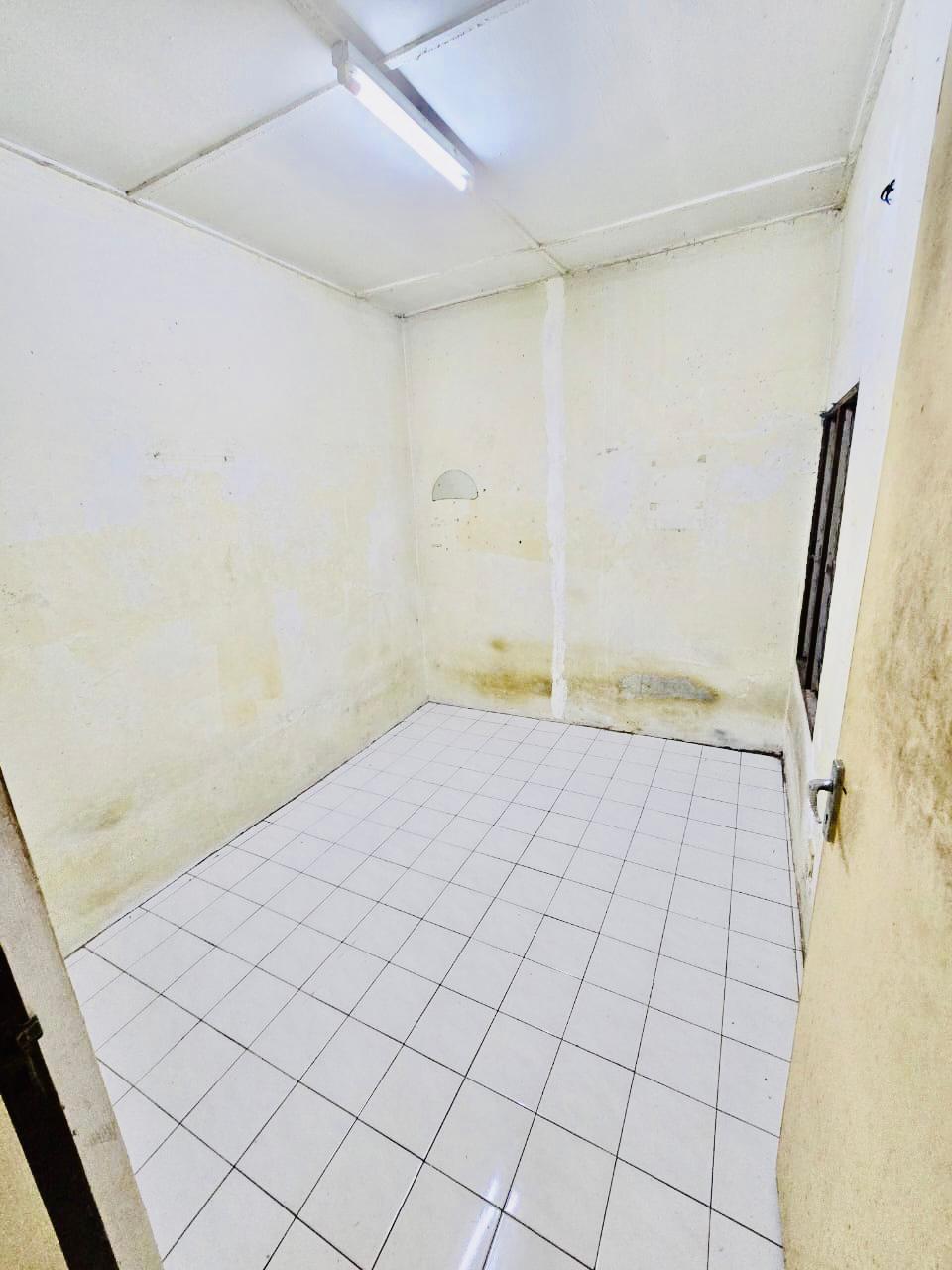 Top Floor Flat Gugusan Seroja Kota Damansara - photo 7