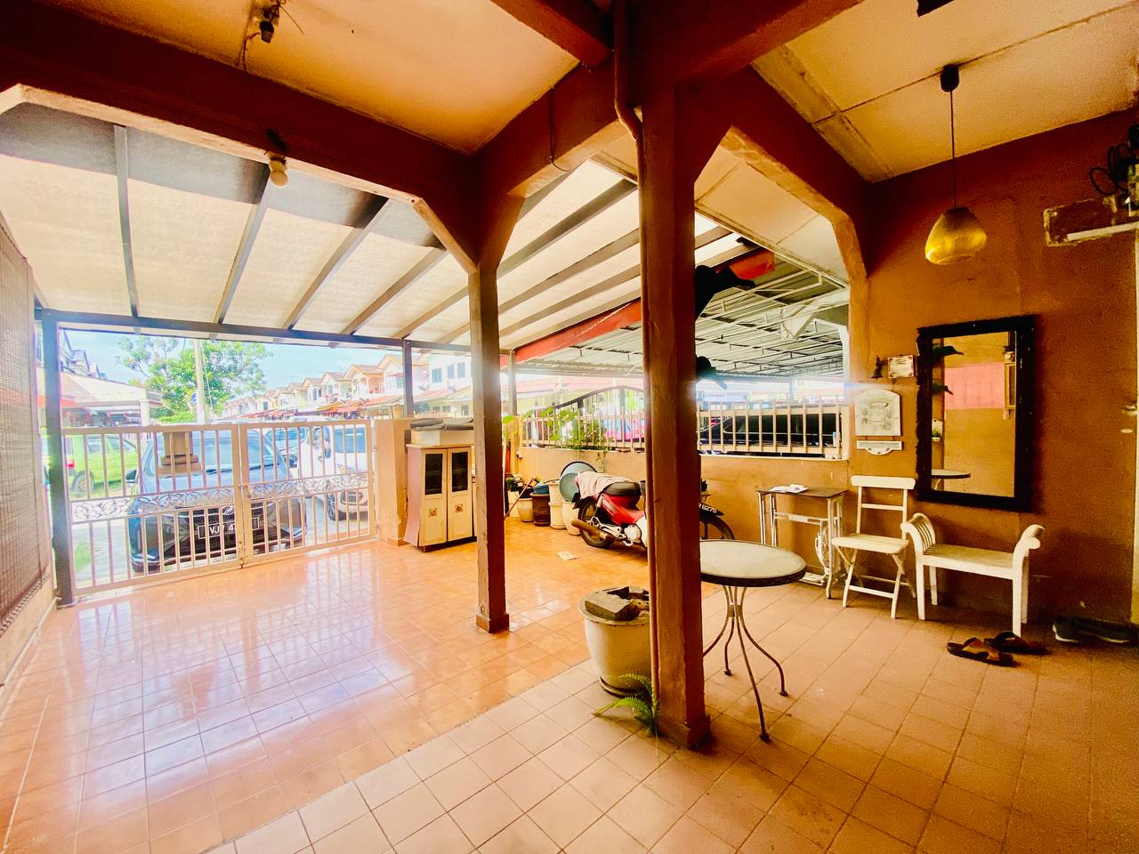 Renovated Double Storey Tmn Klang Utama - photo 2