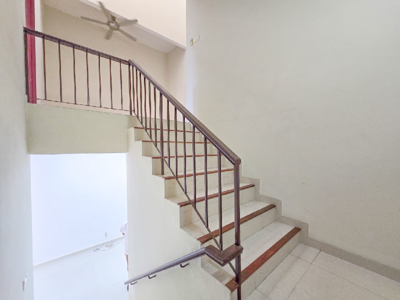 Double Storey Seksyen 23, Shah Alam - photo 10