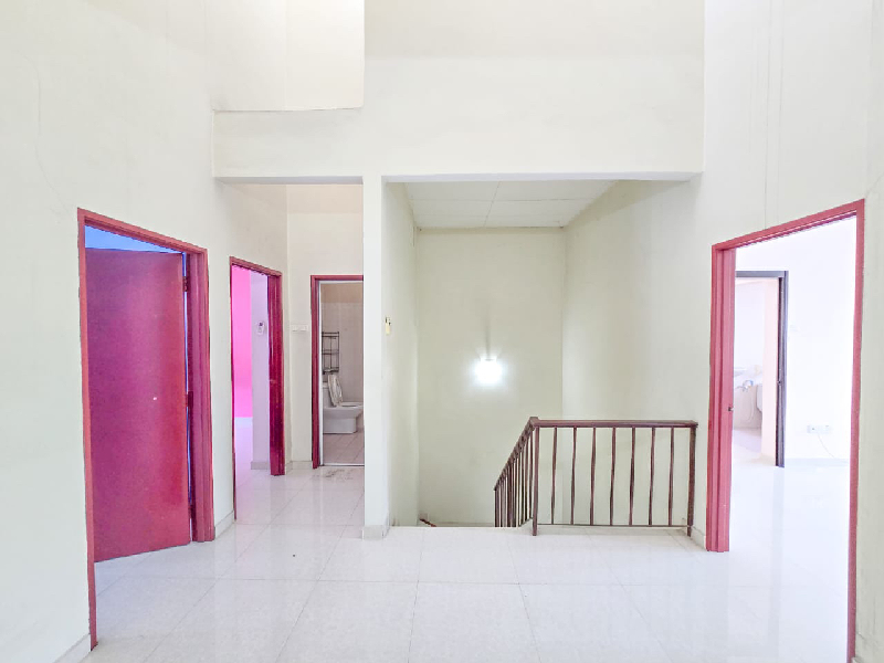 Double Storey Seksyen 23, Shah Alam - photo 11