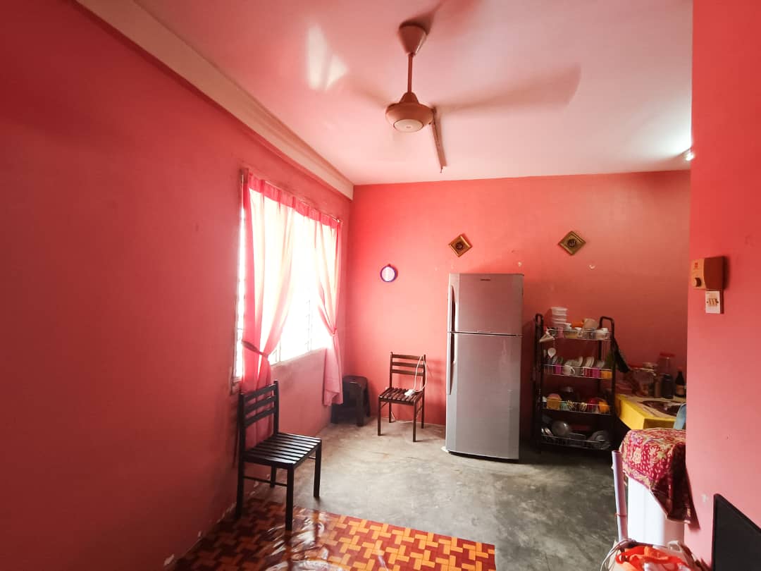 Level 2 Pangsapuri Seri Ayu Bandar Putera Klang - photo 3