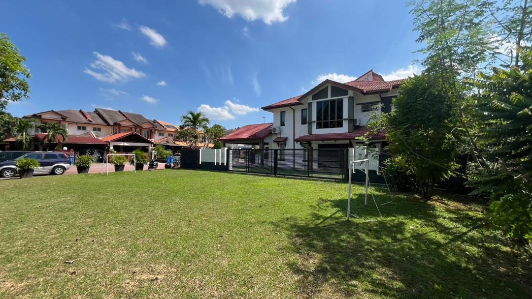 Corner Lot Spacious Land 2 Storey Bukit Jelutong - photo 3
