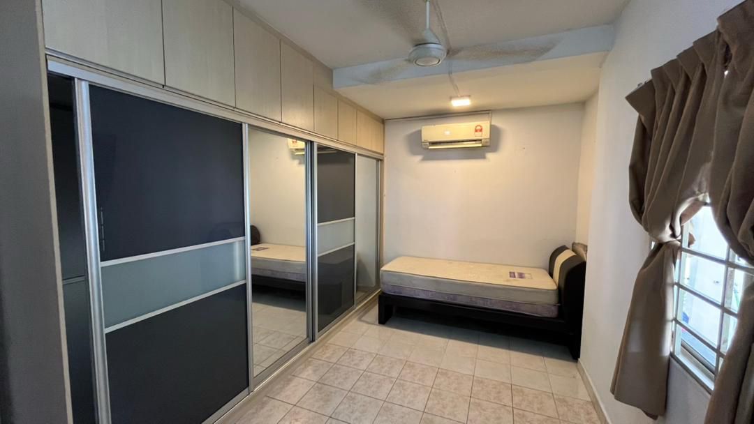 Corner Lot Spacious Land 2 Storey Bukit Jelutong - photo 13