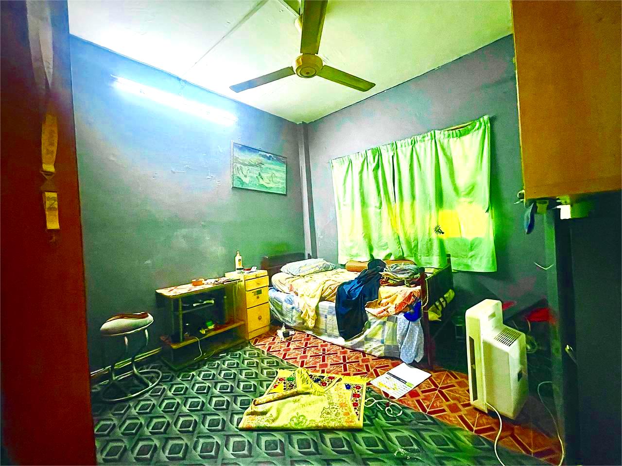 Level 2 EndUnit Furnished Flat Tmn Kinrara Puchong - photo 12