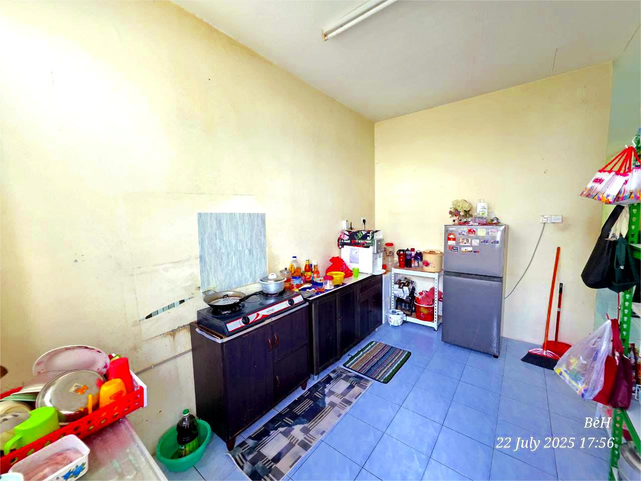 Teres Setingkat Taman Kesedar Putra 2, Gua Musang - photo 7