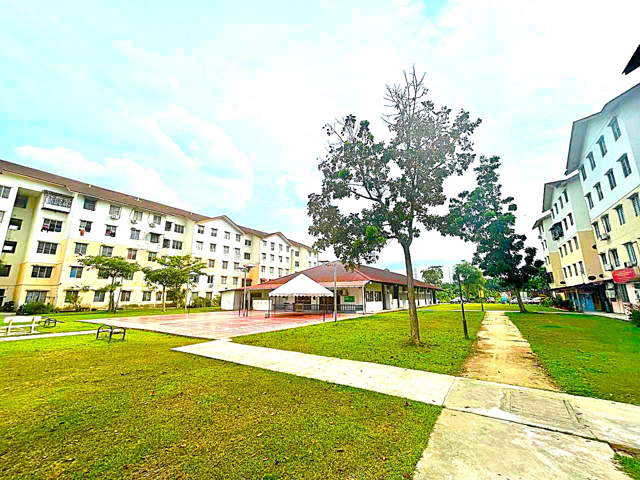 Renovated Pangsapuri Seri Ayu Bandar Putera Klang - photo 2
