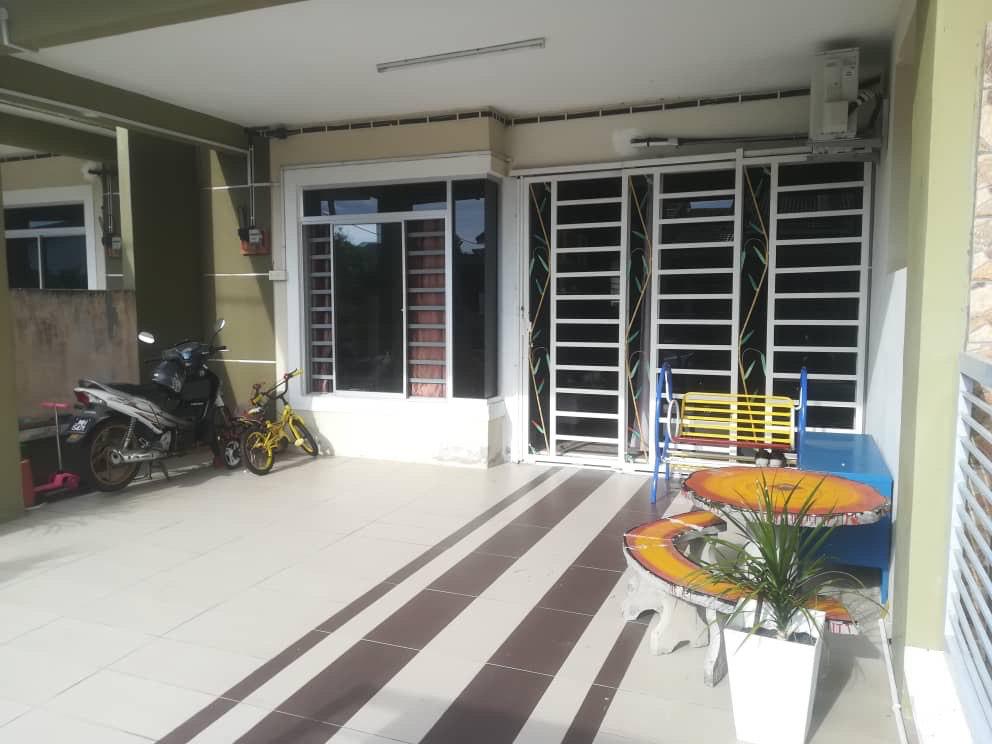 Single Storey Nusari Aman 1B FREEHOLD RENOVATED
