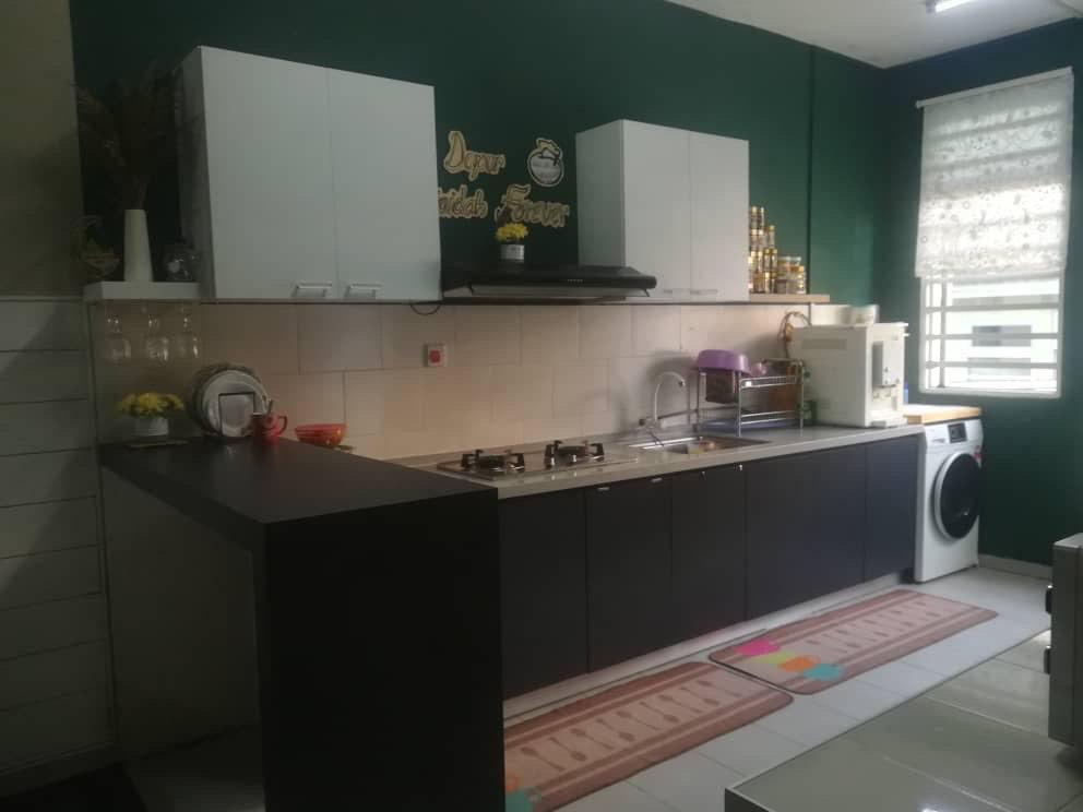 Single Storey Nusari Aman 1B FREEHOLD RENOVATED - photo 4