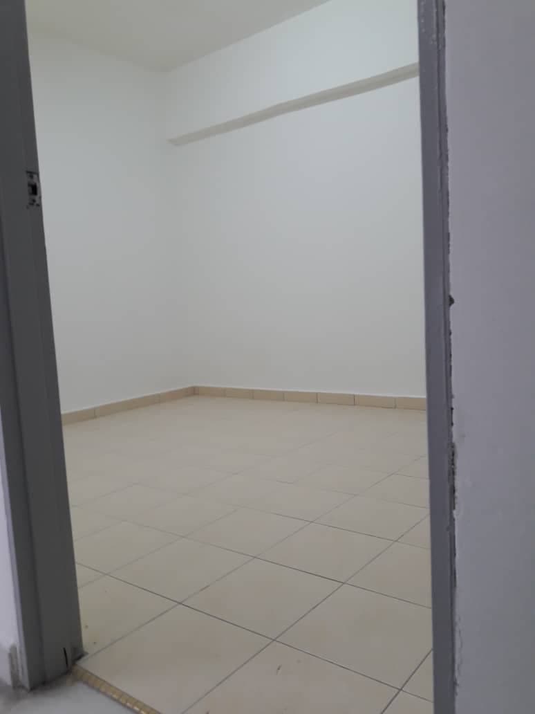 Apartment Suria Kinrara, Puchong - photo 4