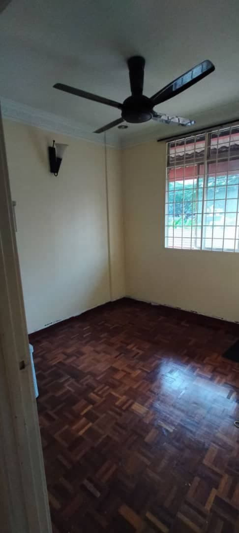 Sentosa Court Apartment, Jalan Klang Lama - photo 9
